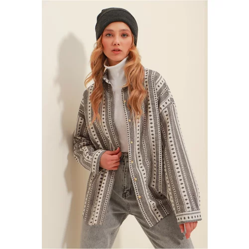 Trend Alaçatı Stili Women's Gray Ethnic Pattern Oversized Woven Winter Shirt