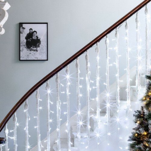 Dekortrend novogodišnja led svetleća zavesa sa providnim kablom hladno bela 1,5x1,5m spoljašnju i unutrašnju upotrebu Slike
