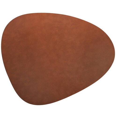 LIND DNA Preproga v konjak rjavi barvi 92x108 cm Curve XXXL Bull – Cene
