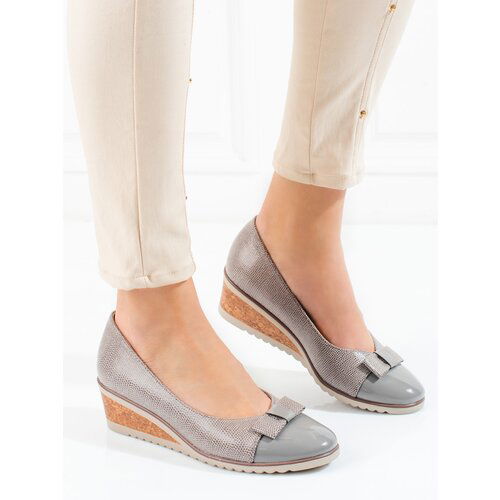 W. POTOCKI Grey women's pumps Potocki on a low wedge Cene