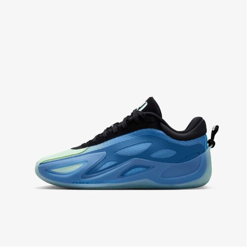 Nike W jordan heir series 2 nc Cene