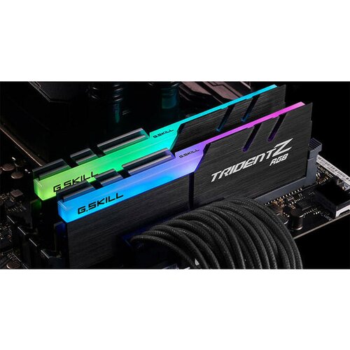 G.skill Trident Z RGB 16GB (2x8GB) 3000MHz DDR4 RGB (F4-3000C16D-16GTZR) ram pomnilnik Cene