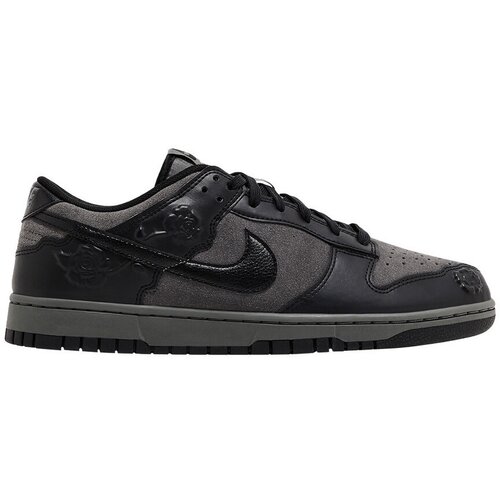 Nike Modne superge Dunk Low Black Roses (Women's) Črna Cene