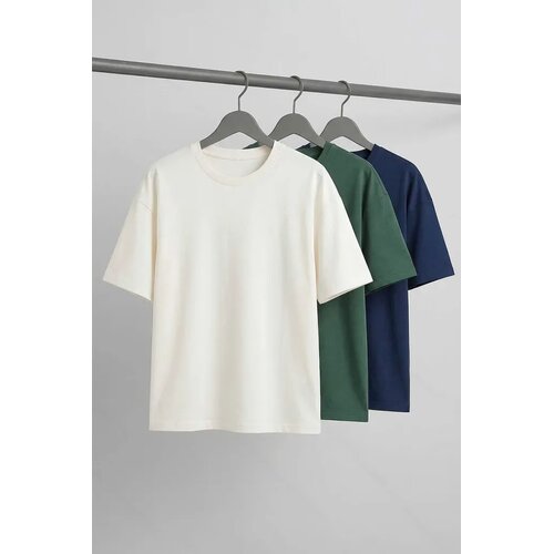 Trendyol Mu&amp;scaron;ki set majica Tmnss24Ts00026, Vi&amp;scaron;ebojni Slike