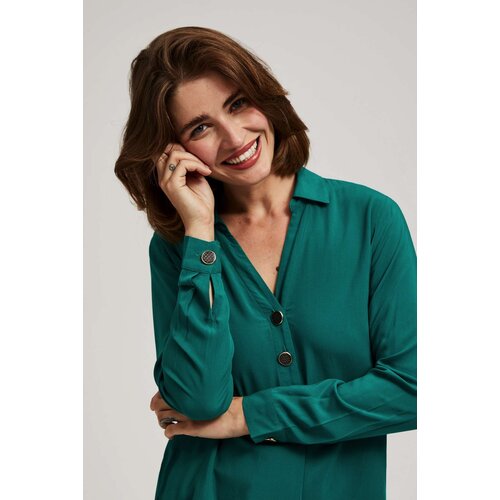 Moodo T-shirt with a V-neck. Slike
