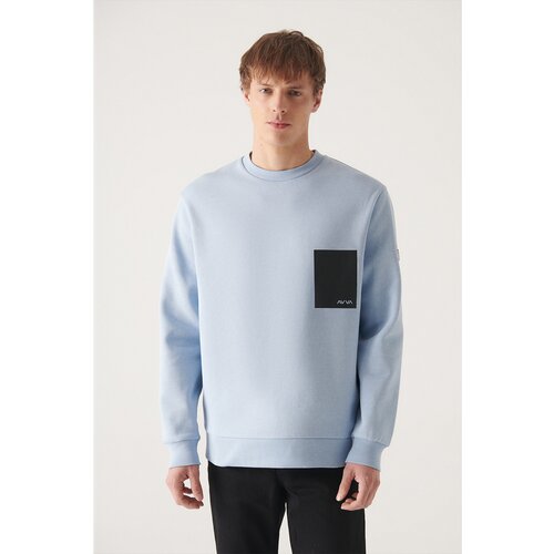 Avva Men's Light Blue Crew Neck 3 Thread Fleece Printed Standard Fit Normal Cut Sweatshirt Cene