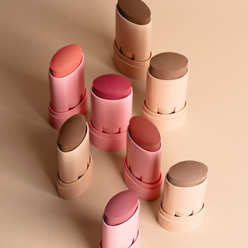 Astra Make-up IDENTISTICK kremasto rumenilo u sticku 03 - Berry Being 1 kom Slike