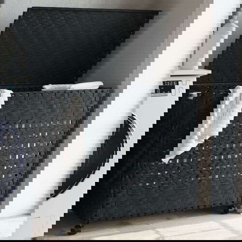  Ko&amp;scaron;ara za rublje s kotačima crna 66x35x60 cm od ratana Slike