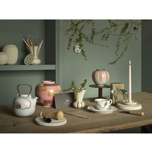 K&amp;auml;hler Design Bela porcelanasta skodelica 380 ml Hammersh&amp;oslash;i Poppy &amp;ndash; Slike