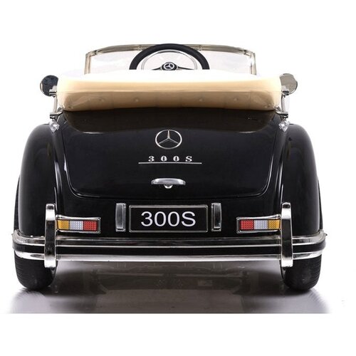  Licencirani auto na akumulator Mercedes 300S - crni/lakirani Slike