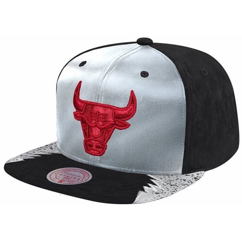 Mitchell And Ness Kape s šiltom Day 5 Snapback Chicago Bulls pisana Cene
