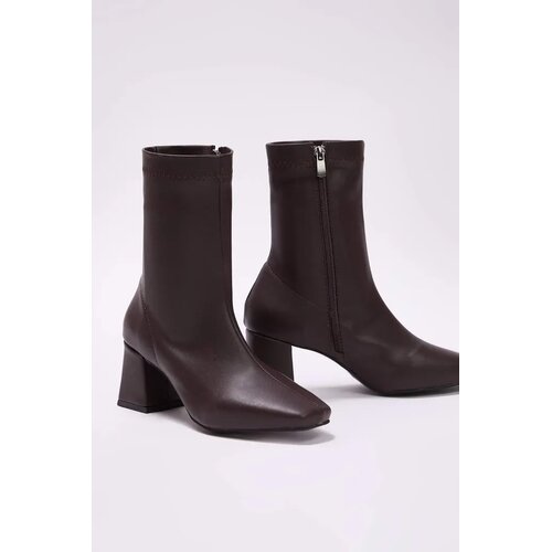 Trendyol Shoes Ženske Čizme Takaw26Bo00002, Braon Slike