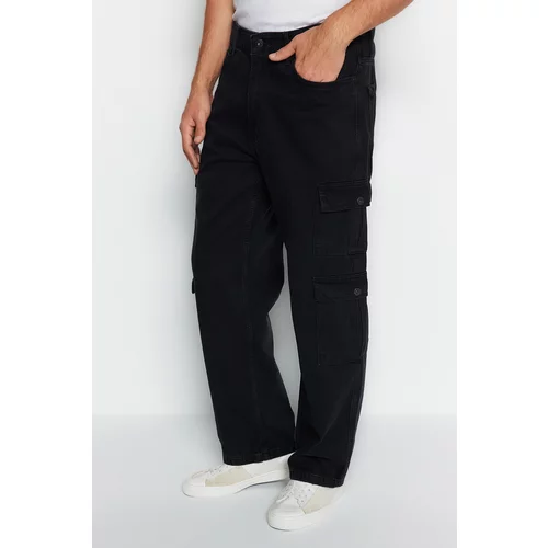 Trendyol Men's Black Wide fit jeans with cargo pockets.