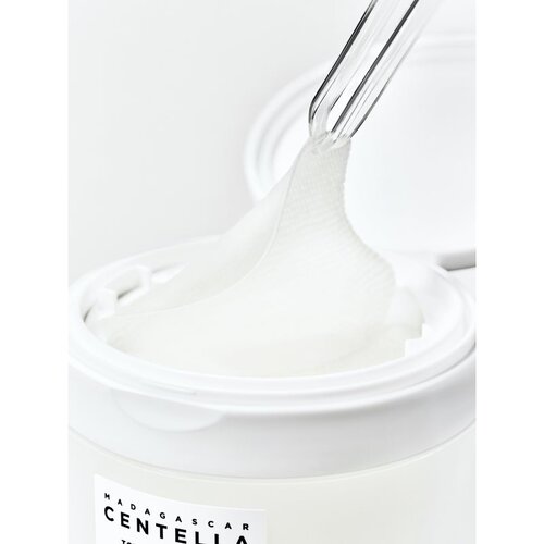 SKIN1004 Madagascar Centella Tone Brightening Dark Spot Ampoule Pad tonizirajoče blazinice proti temnim madežem 60 kos Slike