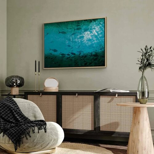  Slika - A shoal of dark fish 90x60 U prirodnom drvenom okviru Slike