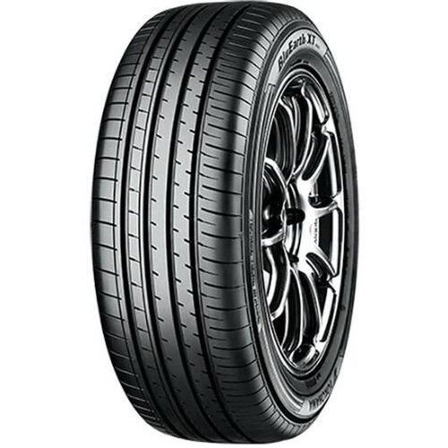 Yokohama 215/60R16 95V BLUEARTH-XT AE61 Slike