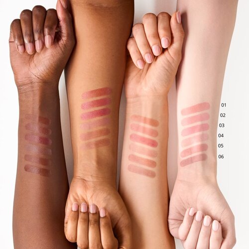 Essence Blur Souffl&amp;eacute; tonirani balzam za ustnice z mat učinkom odtenek 02 Nude Peach 3 g Slike