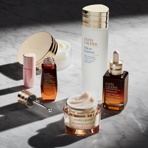 Est&amp;eacute;e Lauder Advanced Night Repair Eye Concentrate Matrix Synchronized Recovery vlažilna krema za predel okoli oči proti gubam in temnim kolobarjem 15 Slike