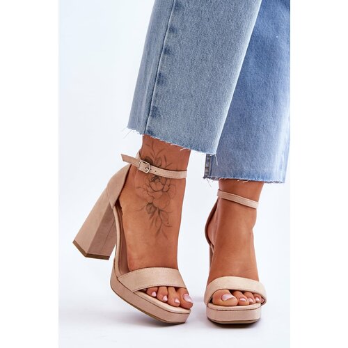 Kesi Fashionable suede sandals on a square heel Beige Merila Slike