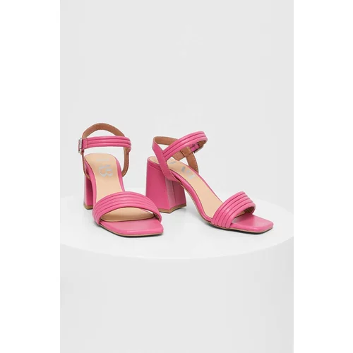 Answear Lab Usnjeni sandali roza barva