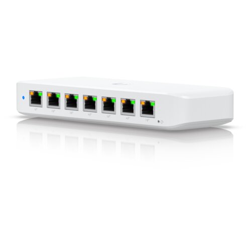 Ubiquiti USW-Ultra-210W-EU kompaktan Layer 2 8-portni GbE PoE switch sa raznovrsnim opcijama montiranja 7x GbE Cijene