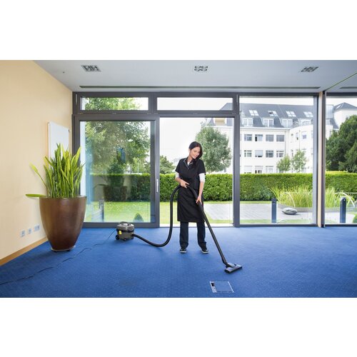 Karcher usisivač za suvo i mokro usisavanje wd 4/ 1.000W Slike