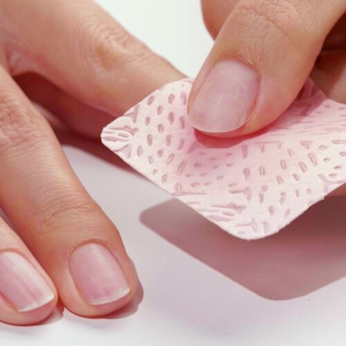 NeoNail Pads Lint-Free Perforated blazinice za či&amp;scaron;ćenje za nokte 175 kom Slike