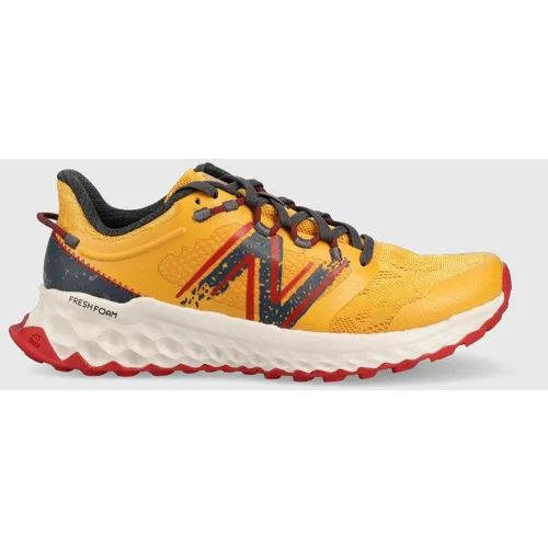 New Balance Tekaški čevlji Fresh Foam Garoe oranžna barva