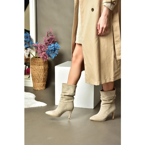 Fox Shoes R404020302 Women's Beige Suede Slim Heeled Pleated Boots