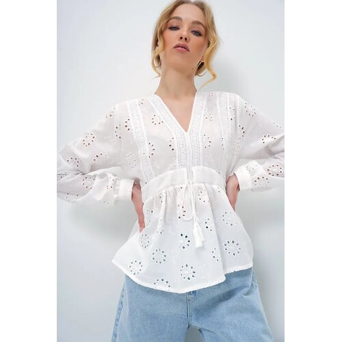 Trend Alacati Stili Ženska bluza dugih rukava Alc-X13422, V-izrez, Bela Cene
