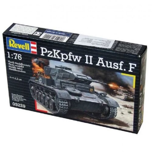 Revell PzKpfw II Ausf. F Cene