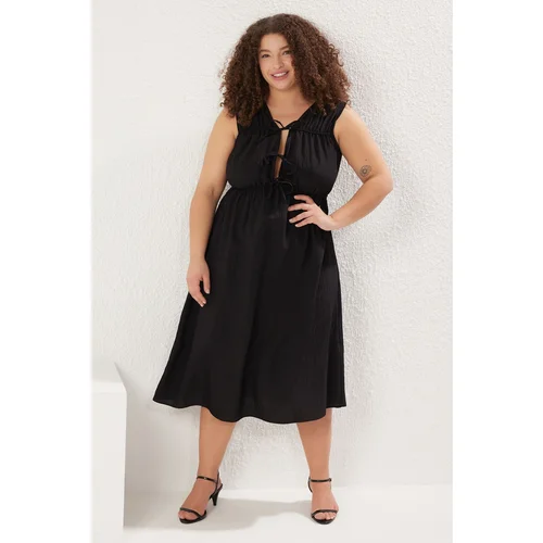 Trendyol Curve Black Summer Sleeveless Midi Woven Plus Size Dress