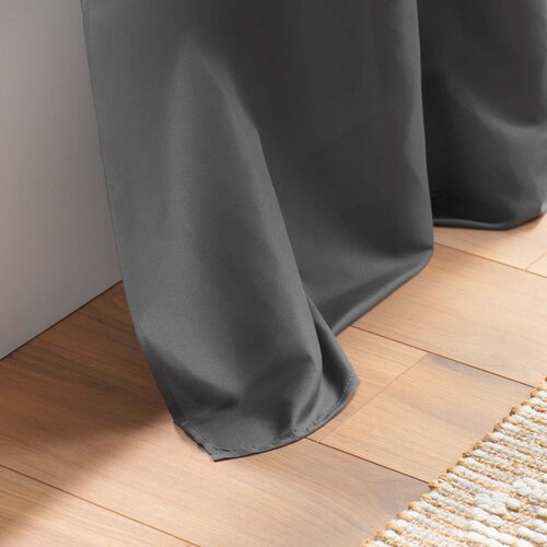 Douceur d int&amp;eacute;rieur Antracitno siva zavesa iz mikrovlaken 140x280 cm Absolu &amp;ndash; Slike