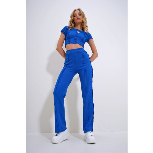 Trend Alaçatı Stili Women's Parliament Blue Reverse Stitched Blouse and Trousers Interlock Suit Slike