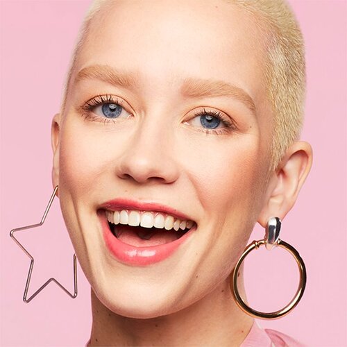 Benefit Gimme Brow+ Brow-Volumizing gel za volumen obrvi 3 g odtenek 1 Cool Light Blonde za ženske Slike