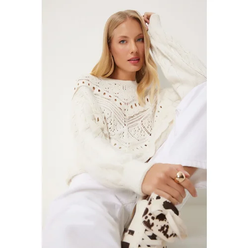 Happiness İstanbul Women's Cream Lace Detailed Openwork Knitted Sweater