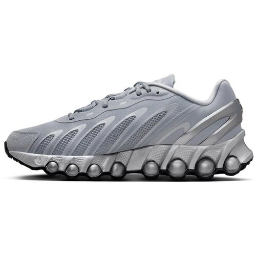 Nike Nizke superge Air Max DN8 QS Črna Slike