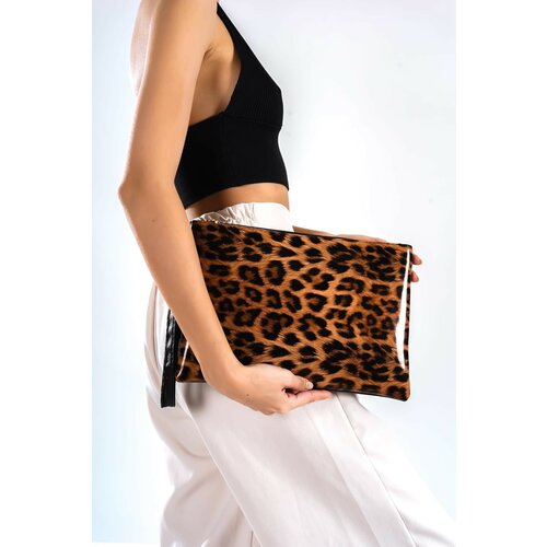 Capone Outfitters Clutch - Brown - Animal print Cene