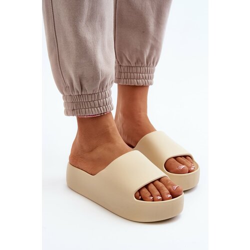Kesi Oreithano women's beige slippers with thick soles Cene