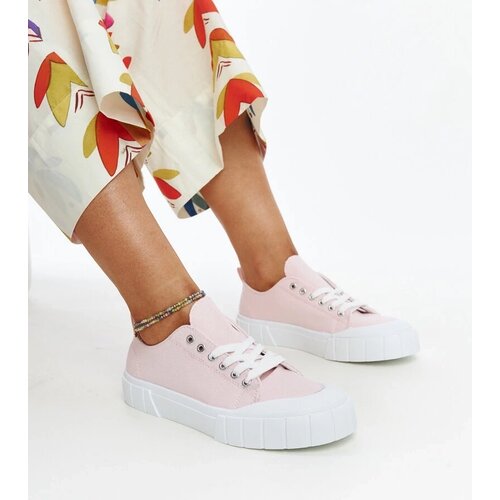 D/CEO Black trainers Beat Slike