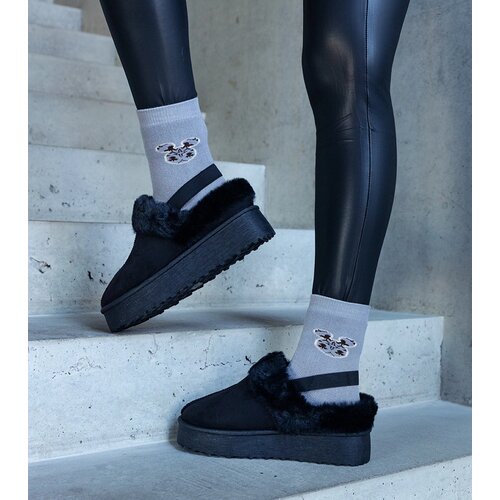 Gemre Black platform slippers decorated with fur and with an elastic band at the heel Frank Cene