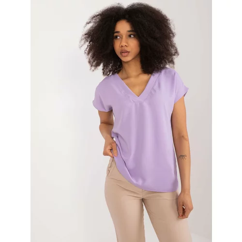 Fashion Hunters Purple blouse with a neckline BASIC FEEL GOOD