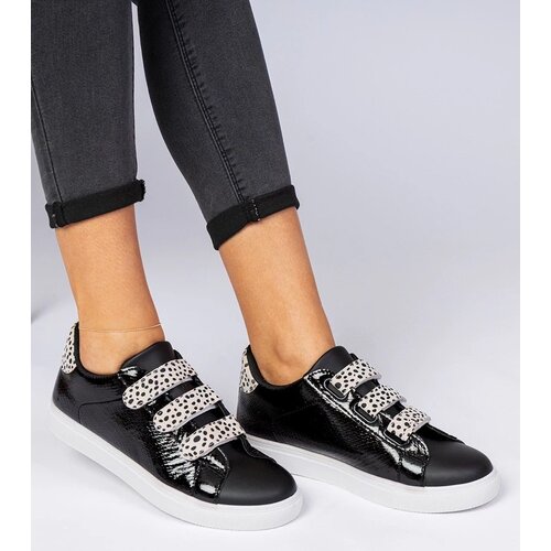 D/CEO marka niezdefiniowana Black sneakers with animal print finish, Velcro Astrala Slike