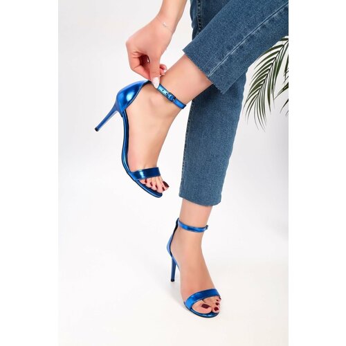 Shoeberry Women's Dianthus Saks Blue Metallic Single Strap Heeled Shoes Cene