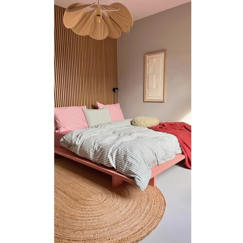 Karup Design Svijetlo ružičasti bračni krevet od masivnog bora s podnicom 180x200 cm Japan &amp;ndash; Slike