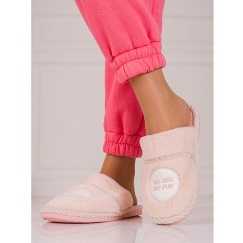 SHELOVET Pink women's slippers with Fur Cene