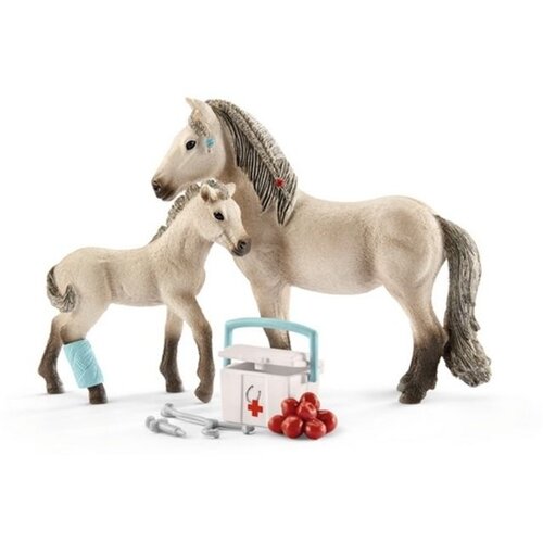 Schleich Horse Club 42430 Hannahs First Aid Kit Slike