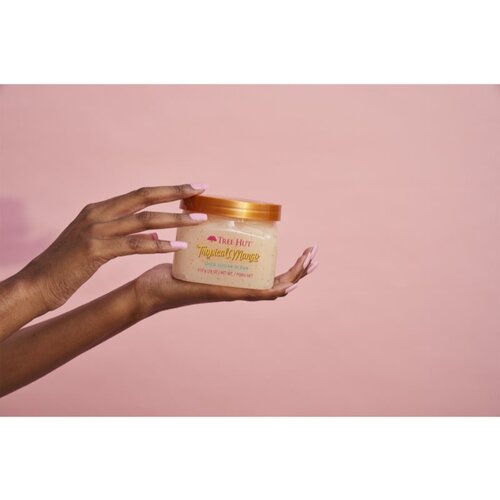 TREE HUT Shea Sugar Scrub Tropical Mango sladkorni piling z karitejevim maslom 510 g Slike