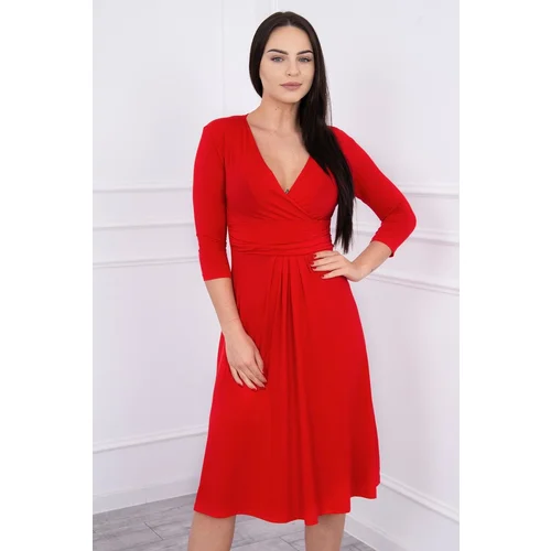  Dress with cut-off under the bust, 3/4 sleeves red