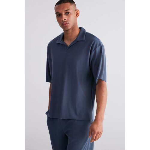 Trendyol Limited Edition Plus Size Indigo Oversize Textured Ottoman Polo Collar T-Shirt Slike